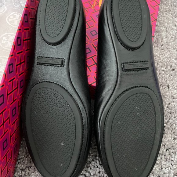 Like New! Tory Burch Minnie Travel Ballet - Picture 7 of 9